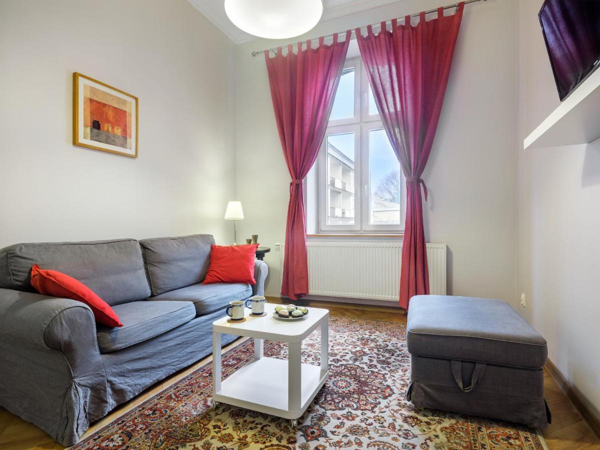 Central Apartments By Tyzenhauz Krakow Ngoại thất bức ảnh