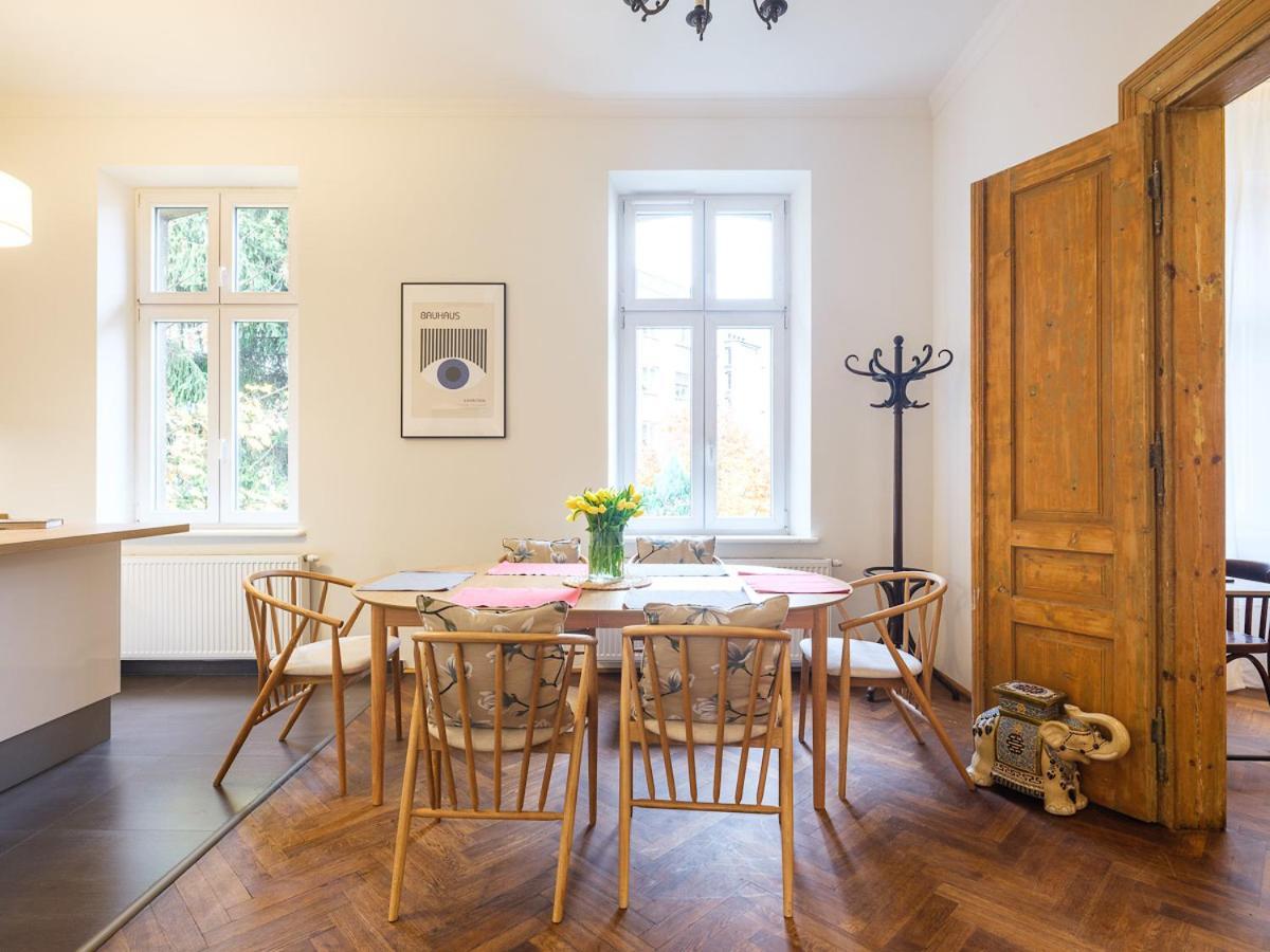 Central Apartments By Tyzenhauz Krakow Ngoại thất bức ảnh